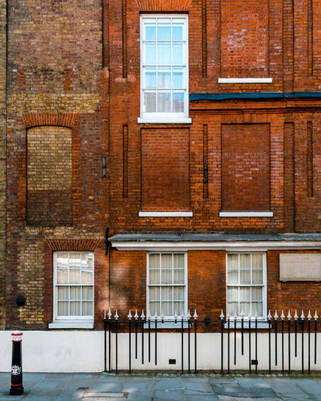 Chiswell Street，伦敦，建于约 1701 年